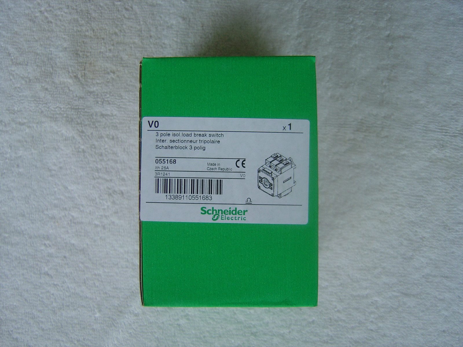 NIB Schneider Electric 3 Pole Isol Load Break Switch 25A V0 NEW