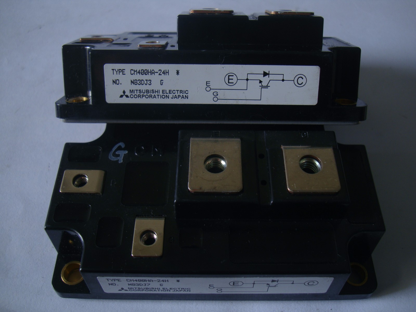 1PC New Mitsubishi CM400HA-24H Power Module Supply CM400HA24H Free Shipping #US