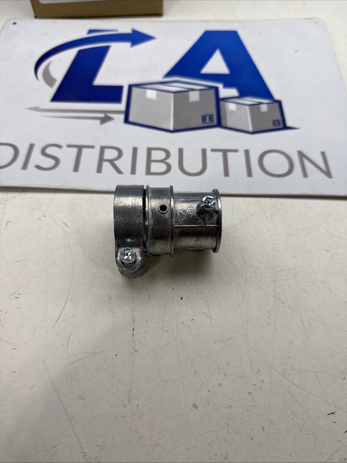 BRIDGEPORT 283-DC 1″-1″ TRANSITION EMT/FMC CPLG **NEW IN BOX** LOT 0F 10