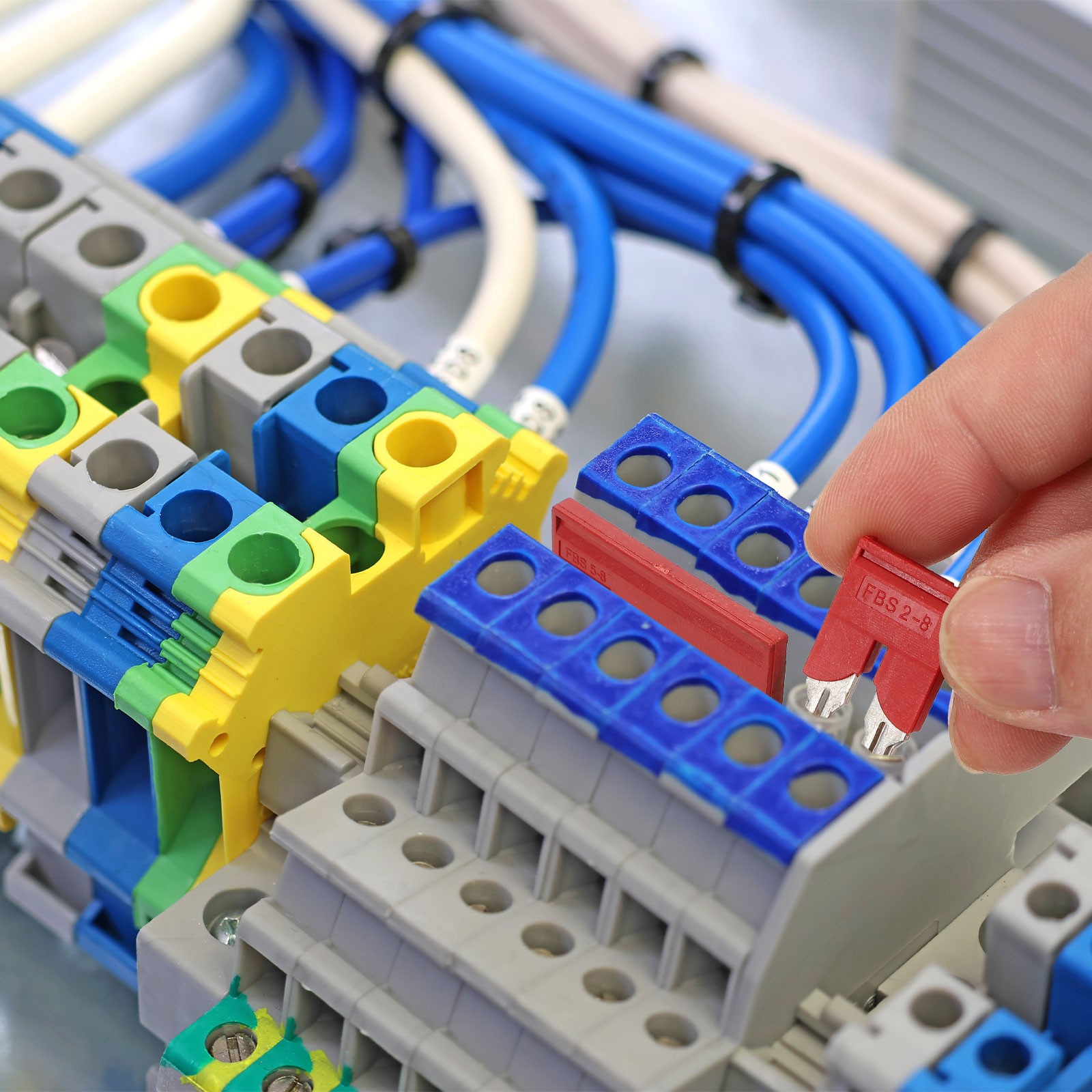 5Pcs FBS2-8 DIN Rail Terminal Block Press-Fit Jumpers for ST-6 Series