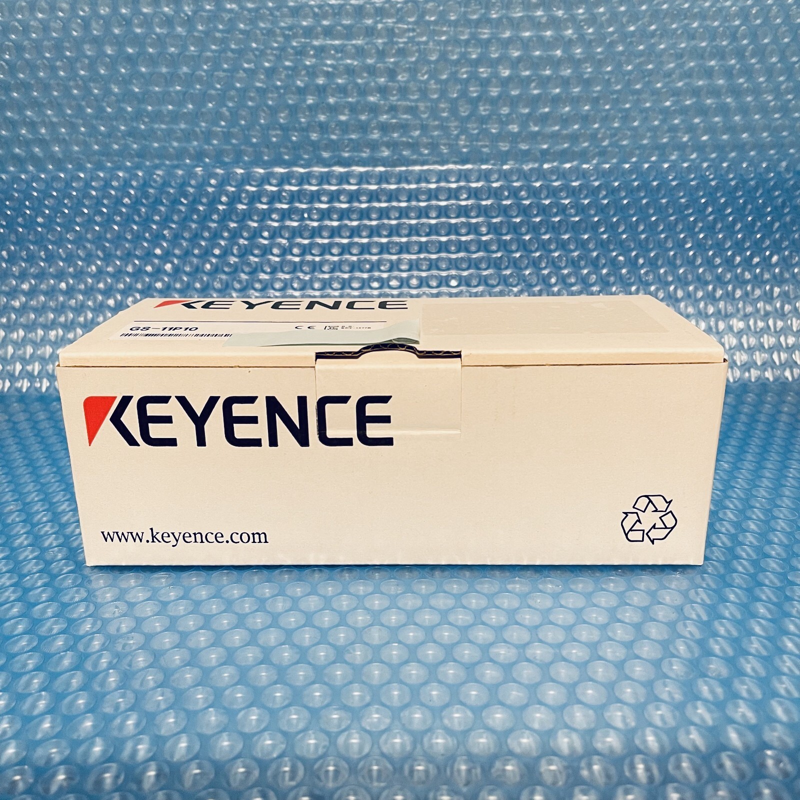 KEYENCE GS-11P10 Safety Door Sensor Non-contact Standard Type New In Box Japan