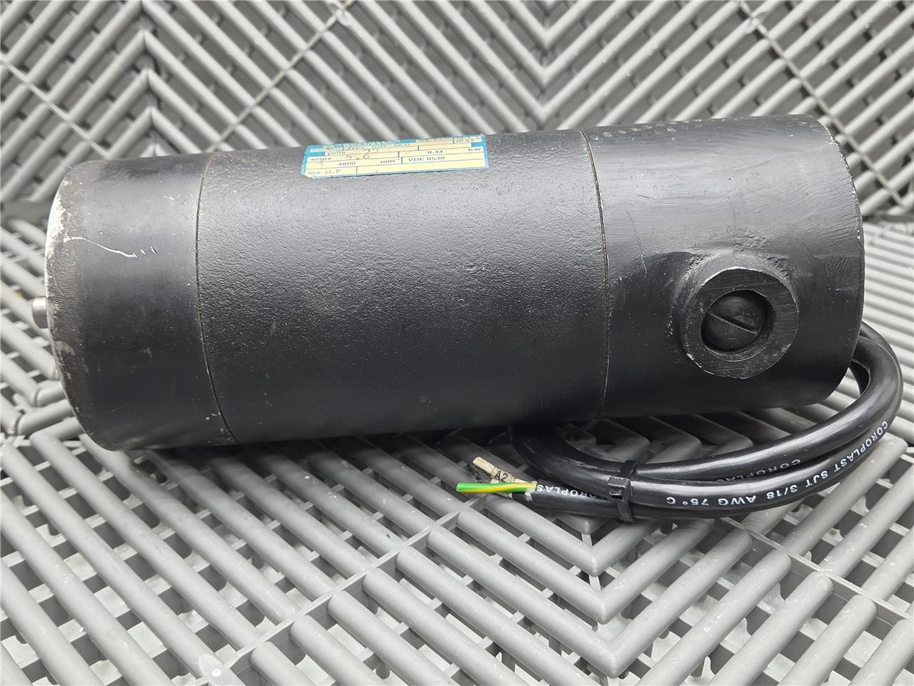 Baumuller Nurnberg GNF56D DC Motor 95V DC, 0.5 HP 4000rpm 109911