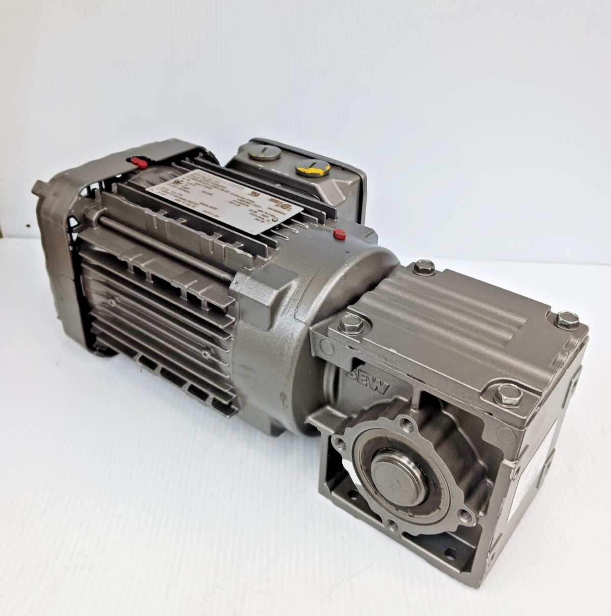New Sew Eurodrive .50 Hp Ac Gear Motor 1730 / 63 Rpm 230/460 Vac WA20 DRN71M4/DH