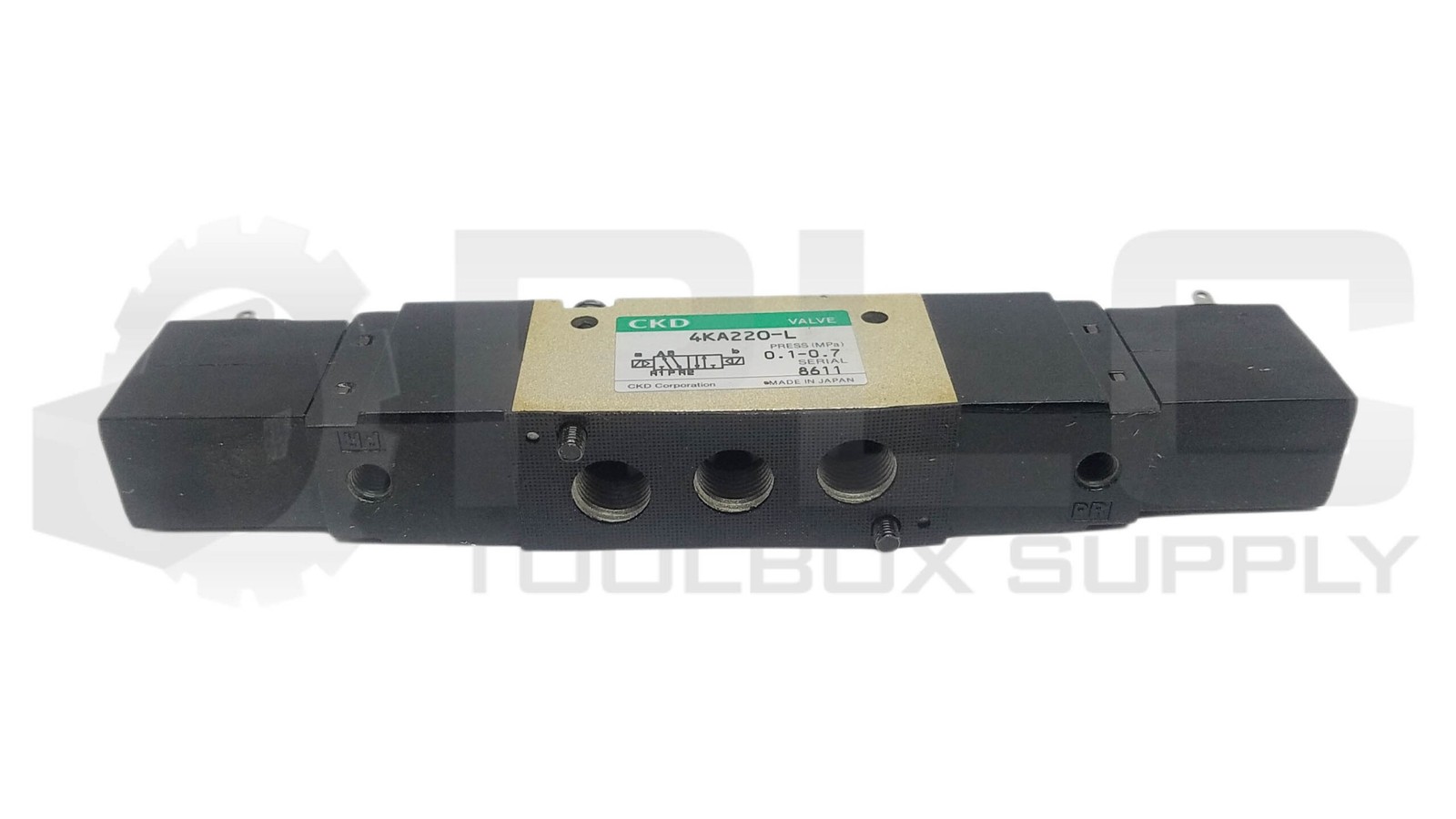 CKD 4KA220-L SOLENOID VALVE w/ (2) AC100V 110V60hz 8528 COIL