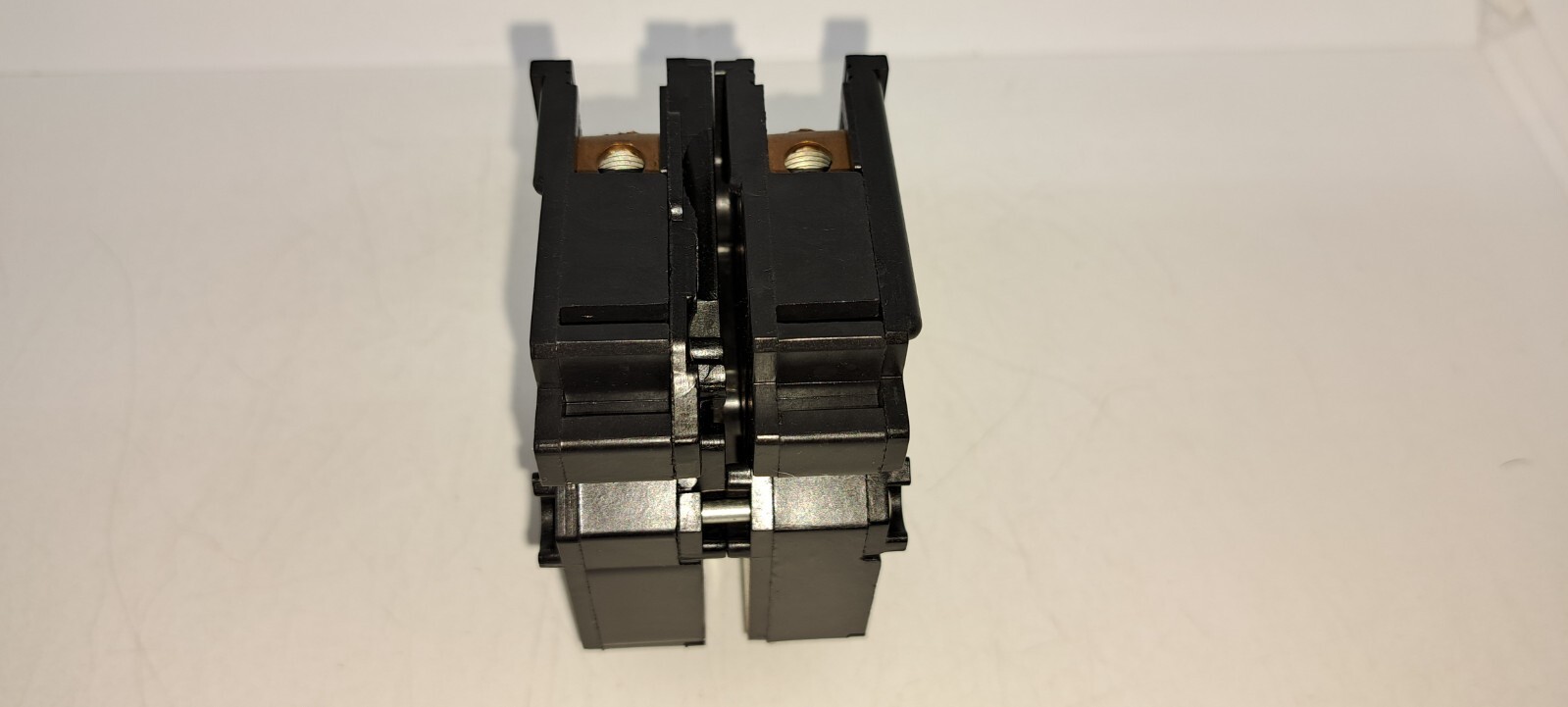 Federal Electric FEP NA230 30 Amp 2 Pole Stab-Lok Circuit Breaker
