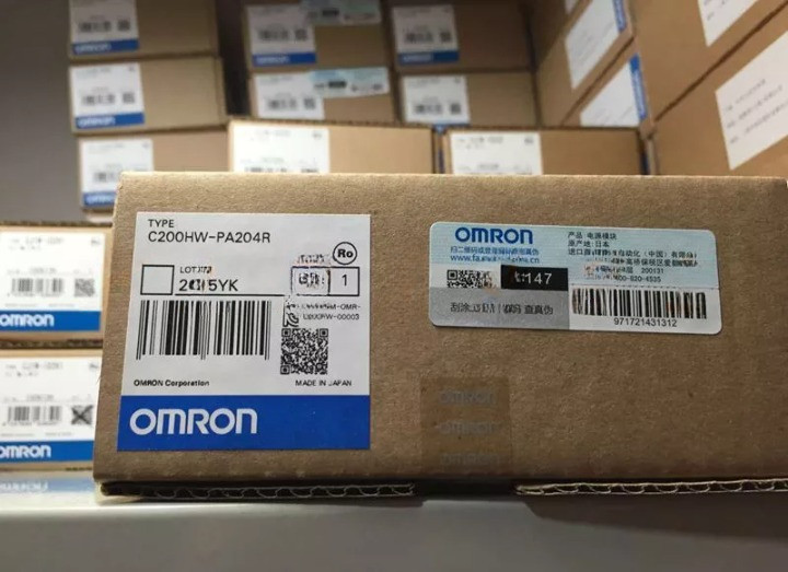 1pcs New C200HW-PA204R