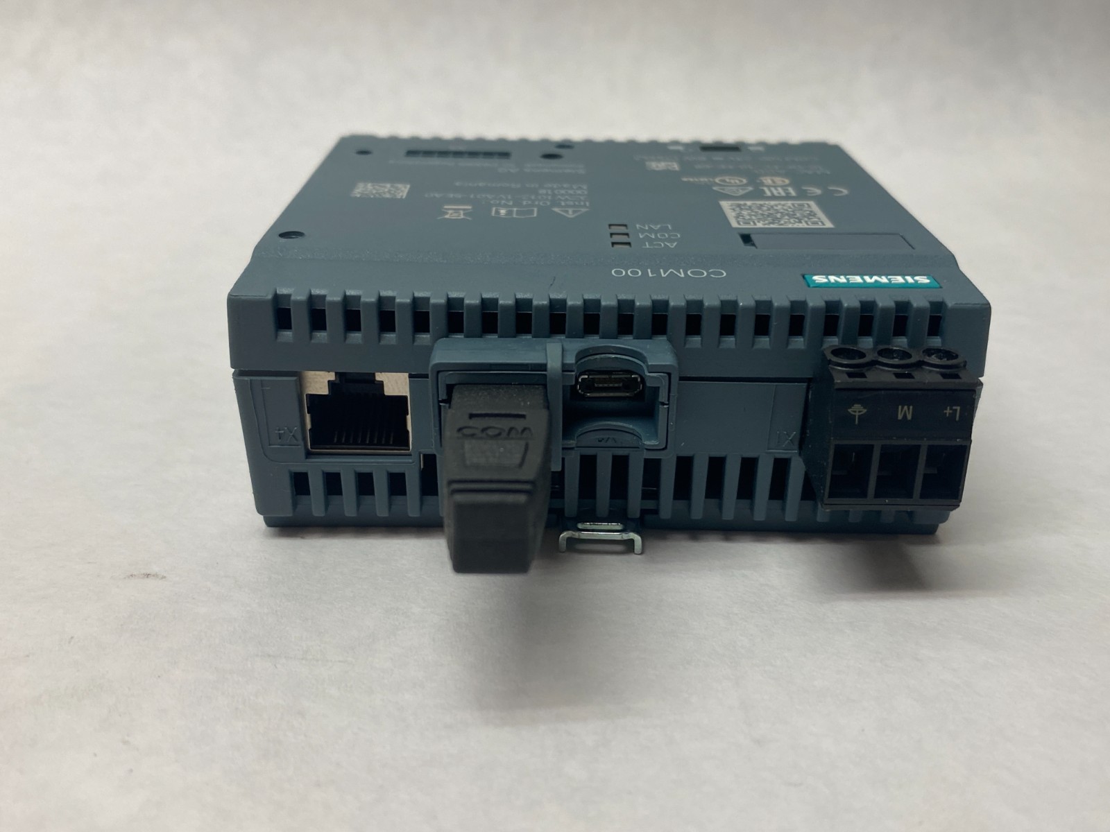 Siemens 3VA9977-0TA20 SENTRON COM100 Breaker Data Server Accessory Module