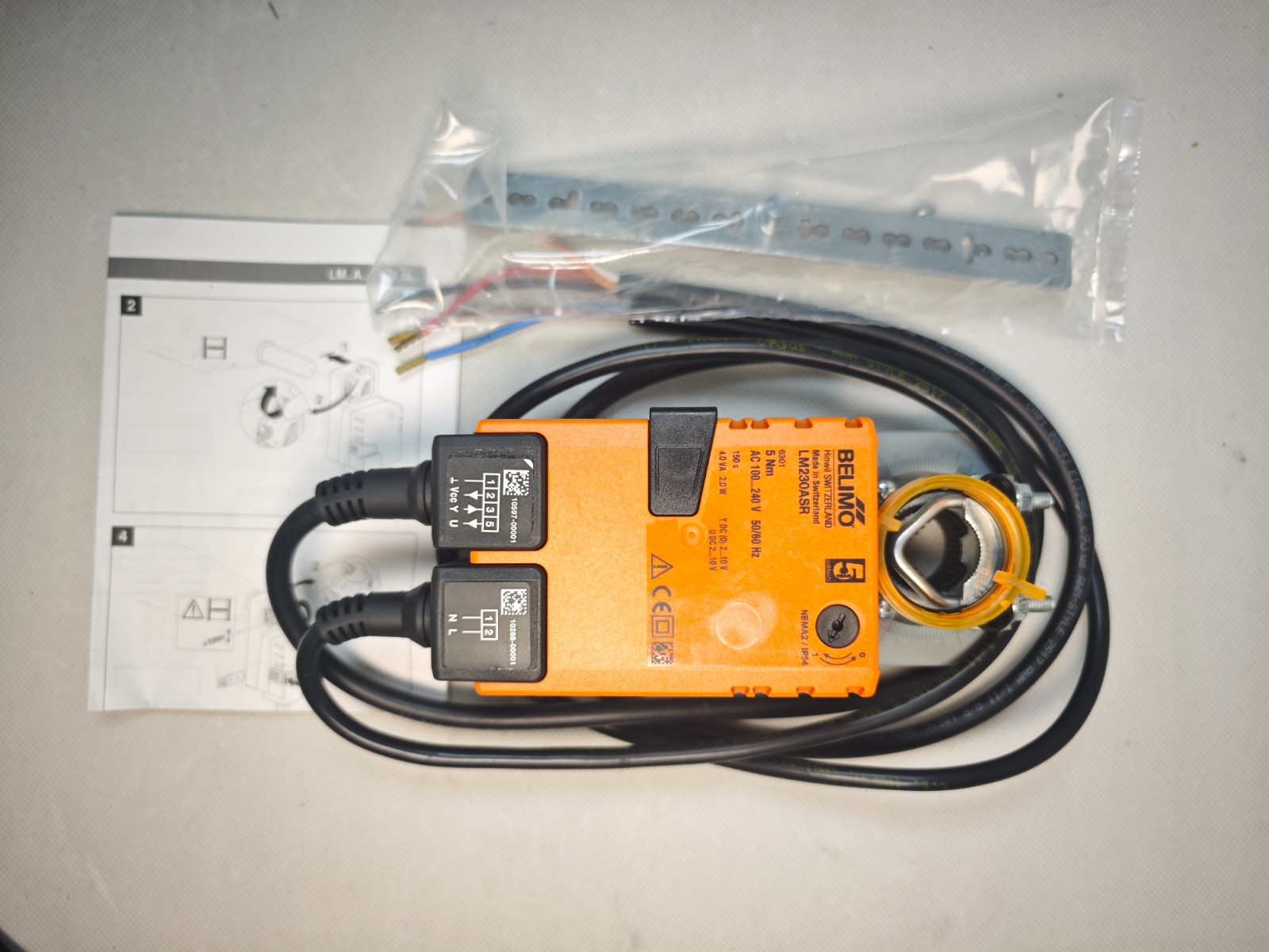 Belimo LM230ASR 5NM AC100-240V Damper actuator original 2-10V adjustabl