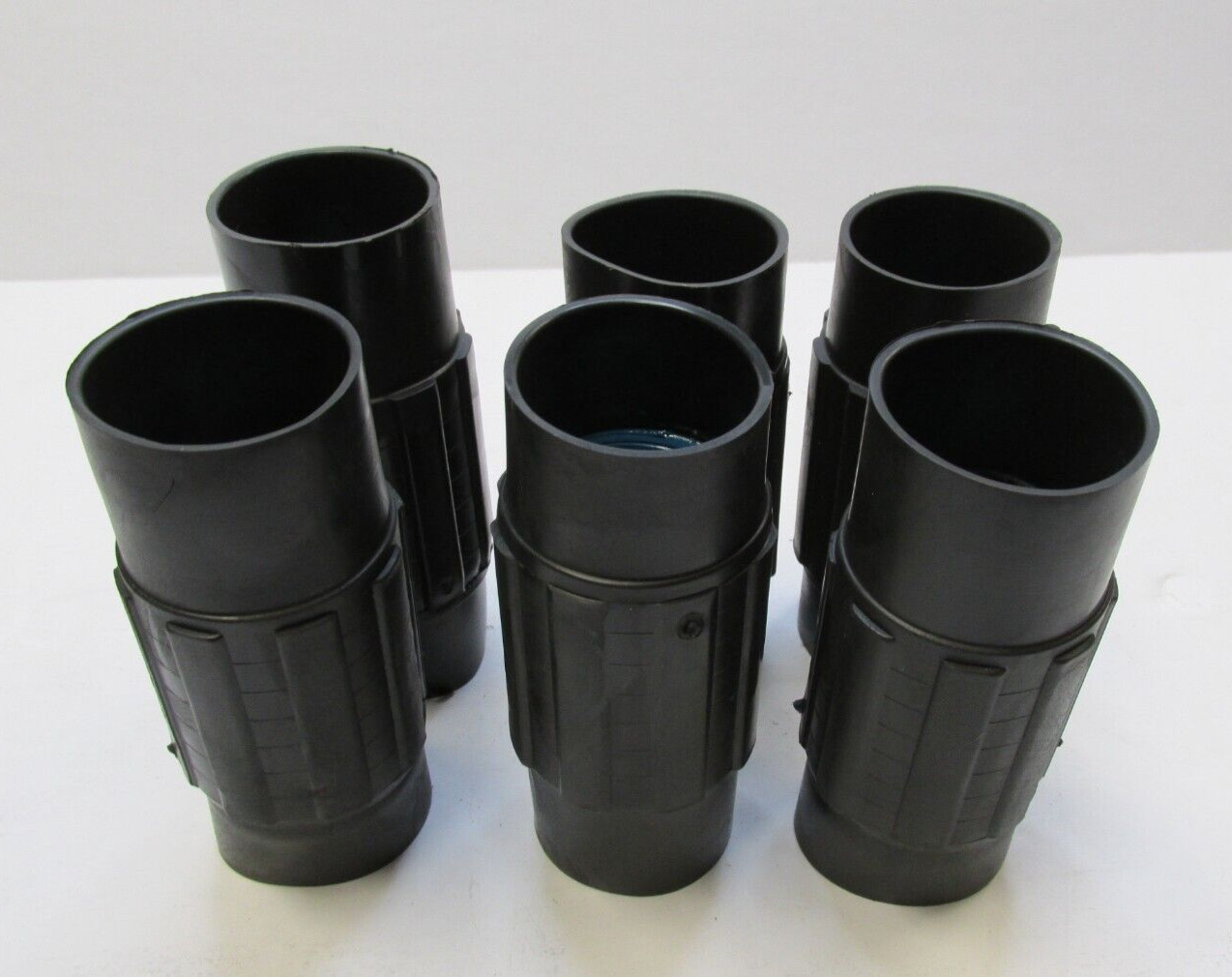6 ea. Thomas and Betts Ocal Rigid Conduit Threaded PVC Coated 1 1/2″ NPT Coupler