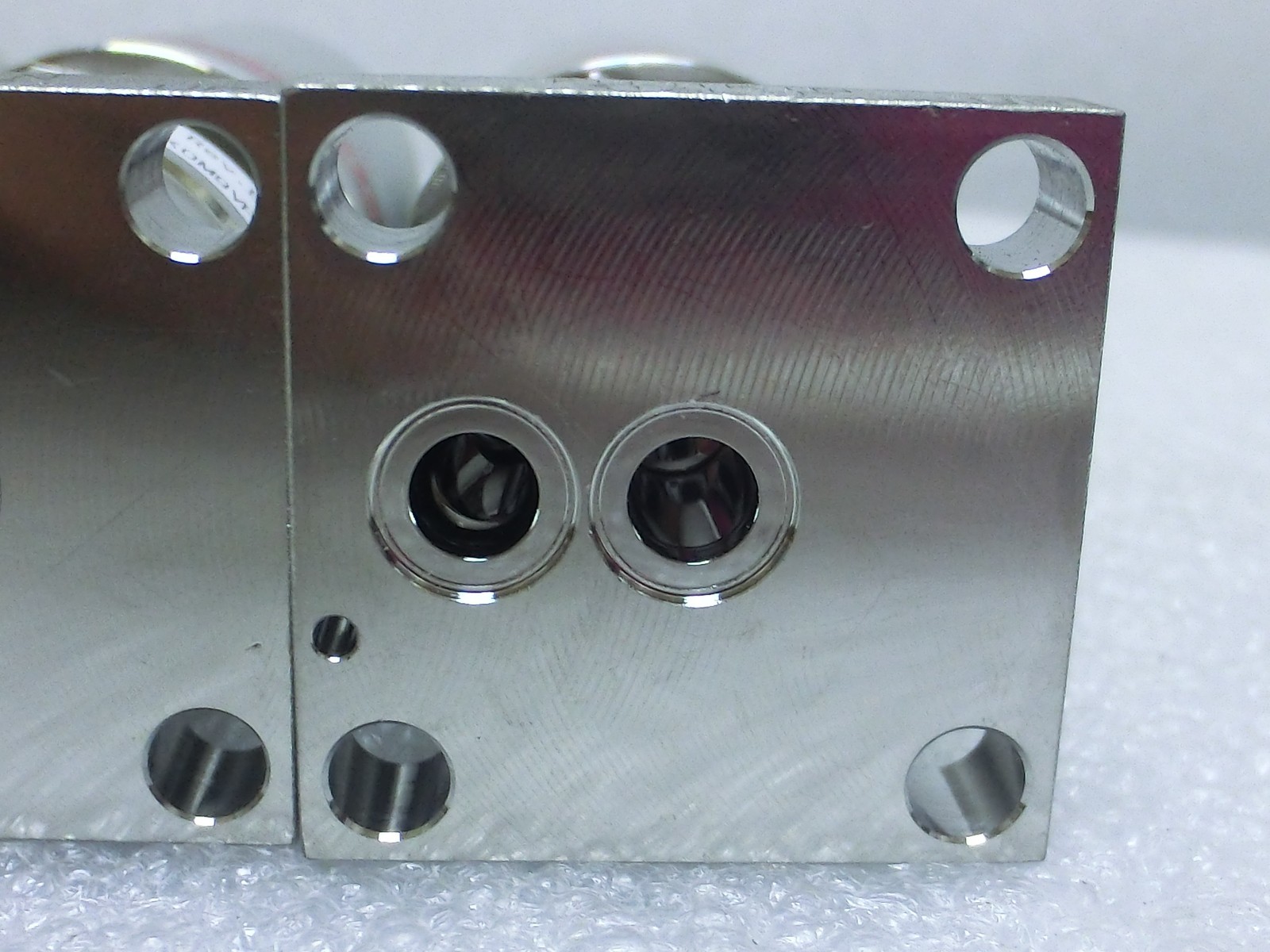4pcs Fujikin 565601 Lam 766-197842-003 Rev B O.P. 0.5~0.6mPa N.C. Diaphragm~9934