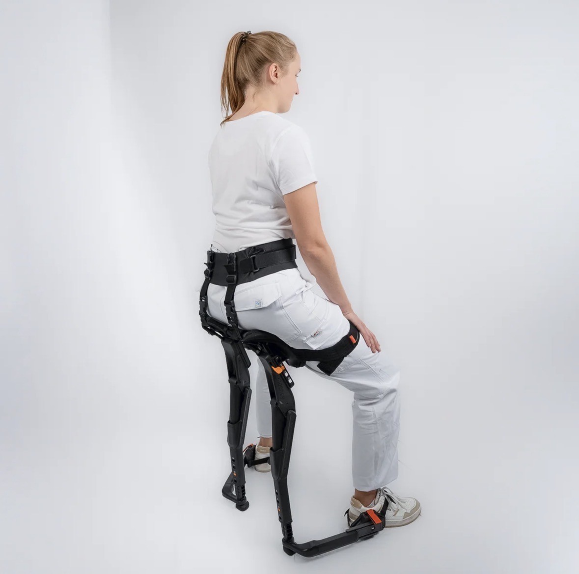 Noonee Chairless Chair 2.0 Wearable Seat Ergonomic Exoskeleton w/ Carry Bag NEW
