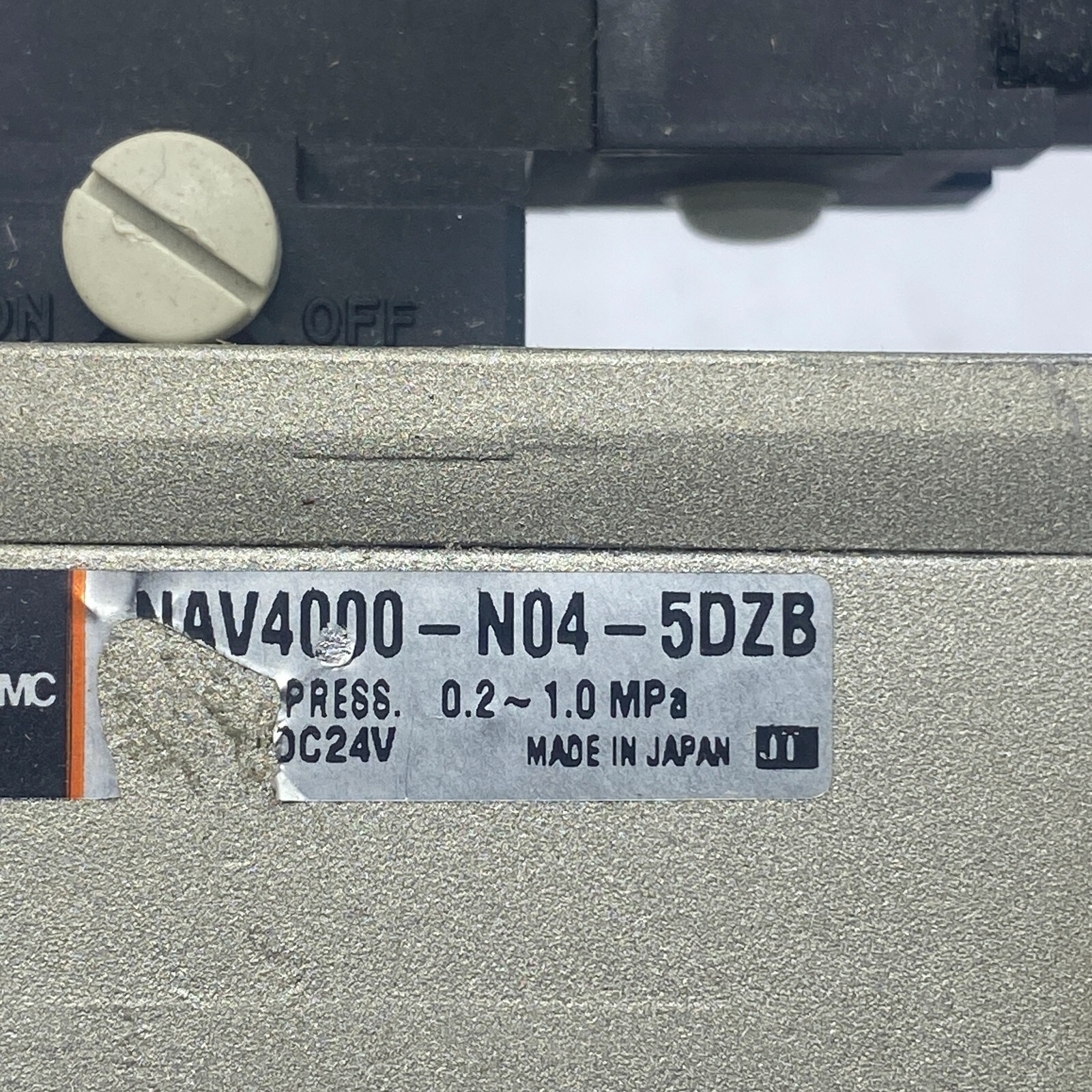 SMC NAV4000-N04-5DZB SOLENOID VALVE SOFT START W/WILKERSON V18-04-0000 VALVE 🎯