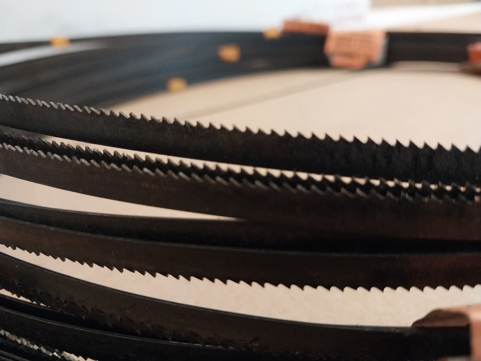 MILFORD 11′-9″X1/4″X.025″ BANDSAW BLADES, 4R RAKER (BOX OF 8) #2118