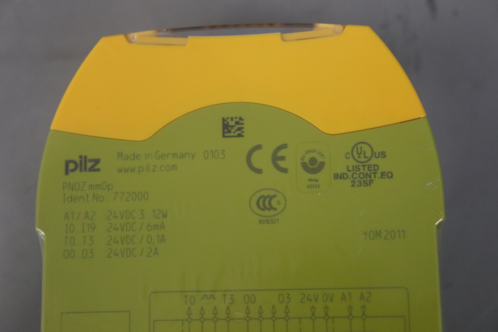 Pilz PNOZ mm0p Compact Control Base Module 772000 24VDC 12W Unused Original Packaging