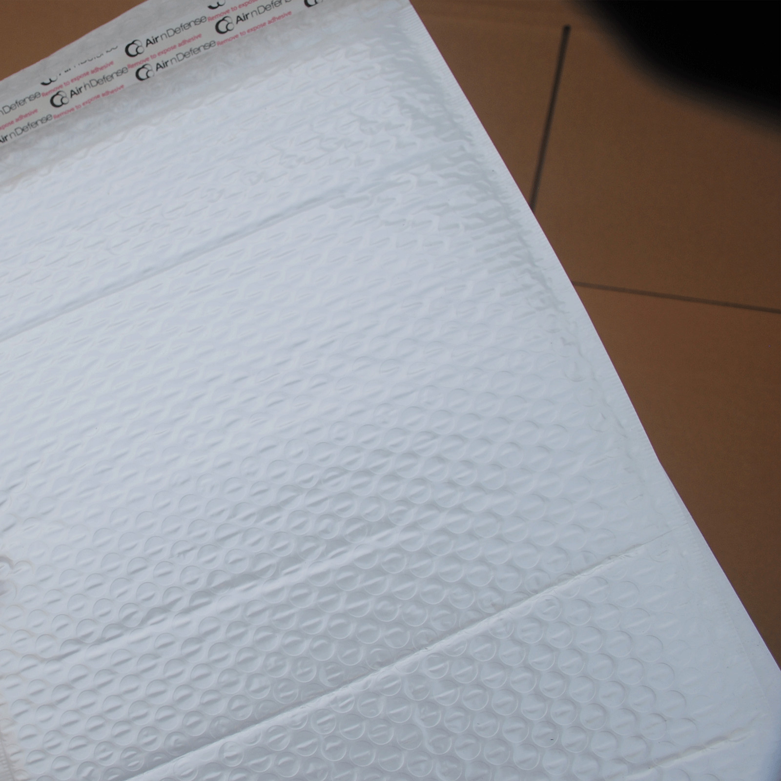 AirnDefense 500 #000 4X8″ White Poly Bubble Mailers Shipping Padded Envelope