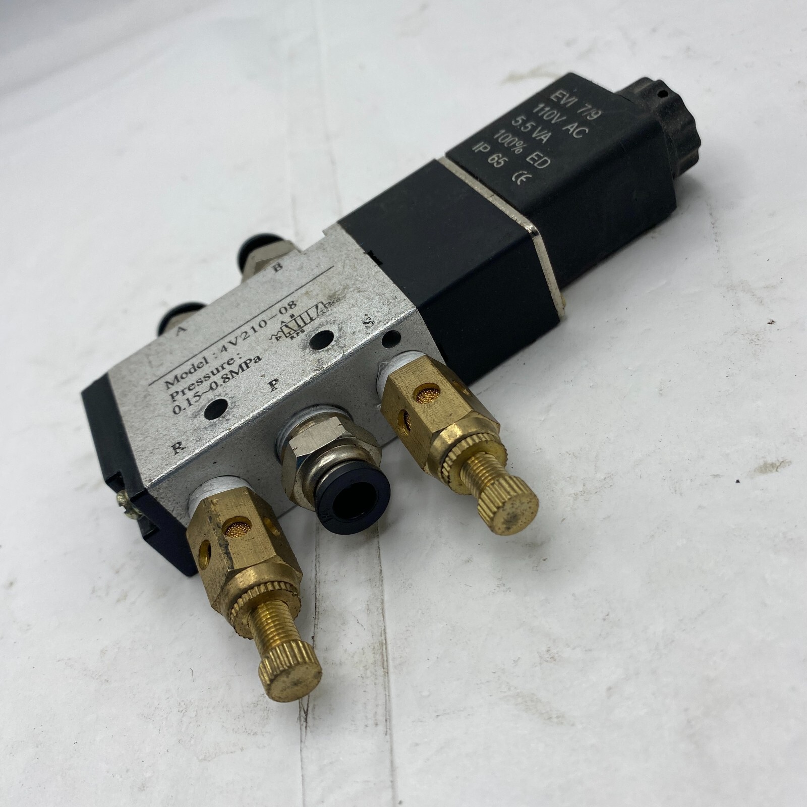 AirTac 4V210-08 Solenoid Pneumatic Air Valve 0.15-0.8MPa