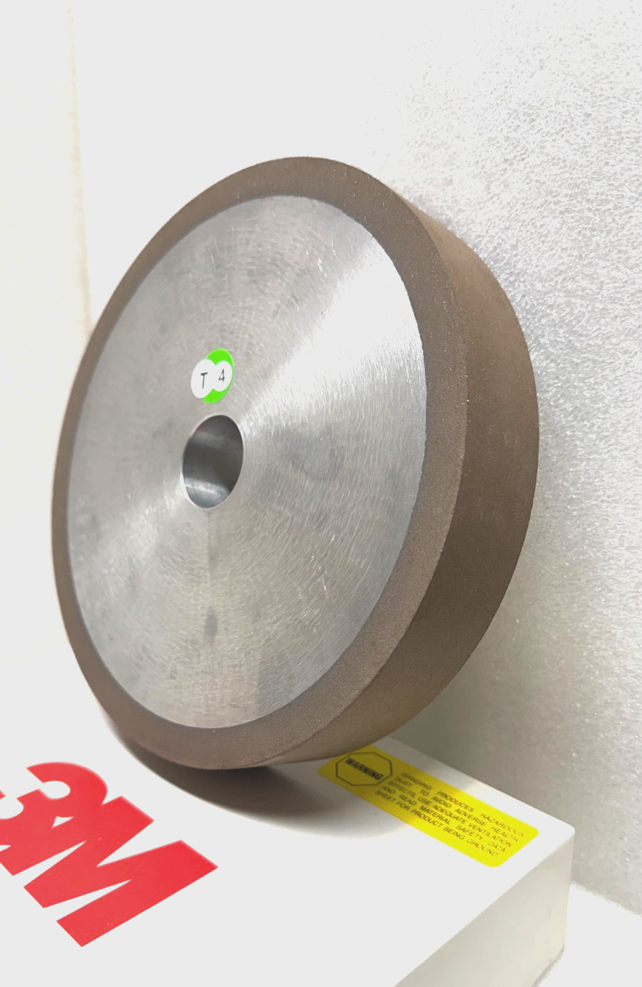 Diamond Grinding Wheel. 3M-GEN.IND.DIAM.USA. 1A1 – 8 x 1-1/2 x 1-1/4 x=1/2. D100