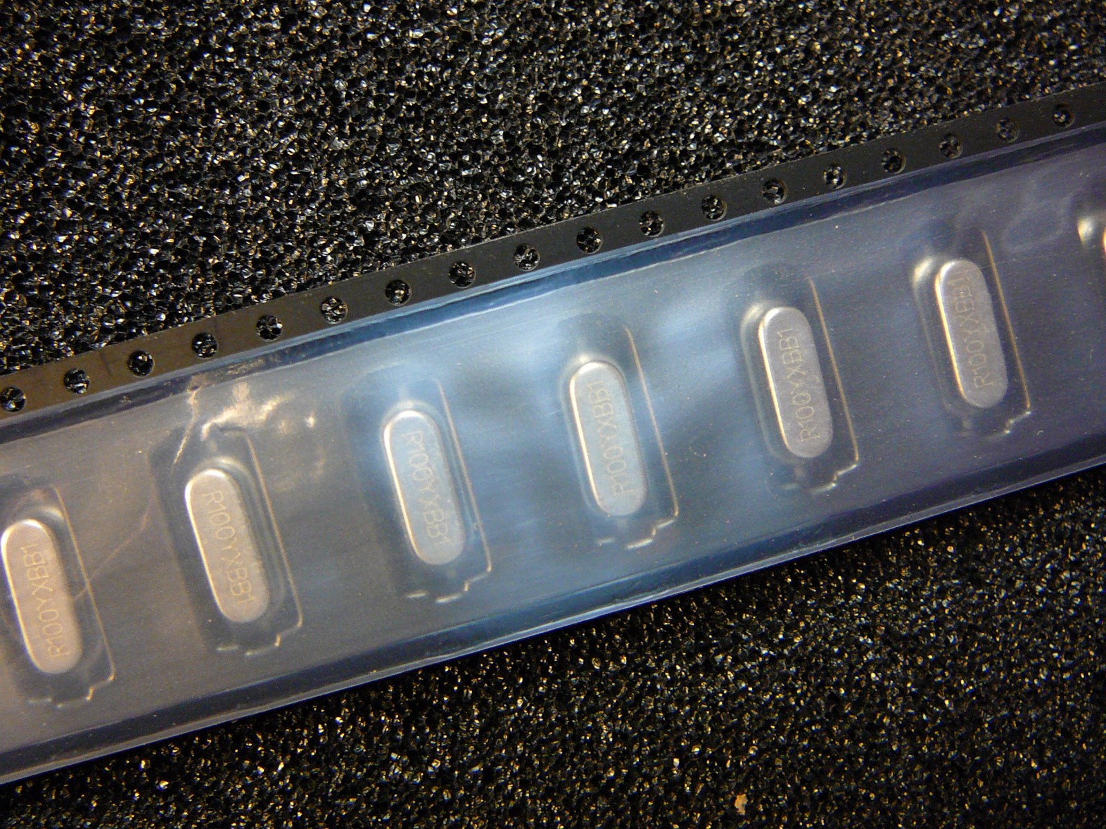 RALTRON AS-10.000-18-SMD-T 10MHz Microprocessor CRYSTAL Low Profile Qty.100