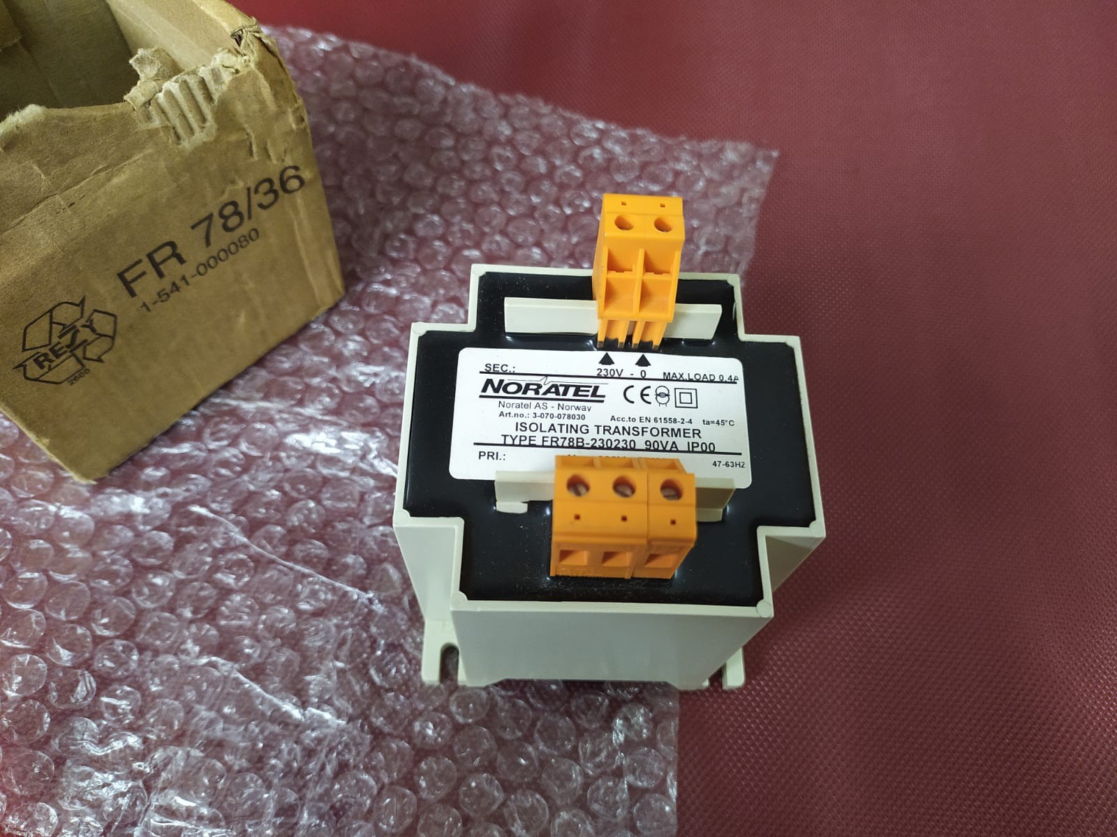 NORATEL FR78B-230230 ISOLATING TRANSFORMER 90VA Ip20 Pri V 230-250V Sec V 230V