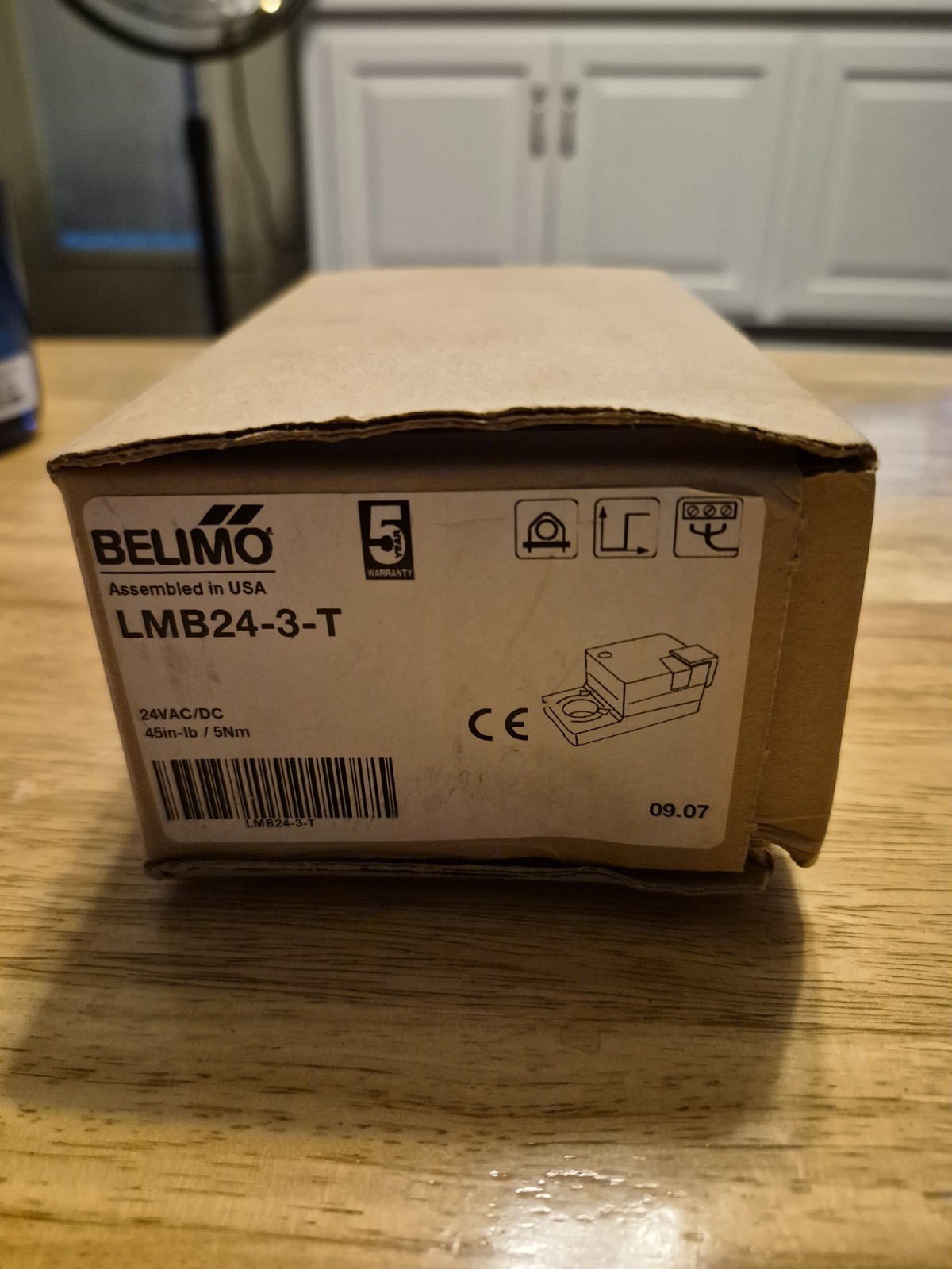 Title: Belimo LMB24-3-T Damper Actuator 24VAC/DC 45 in-lb 5Nm | New in Box