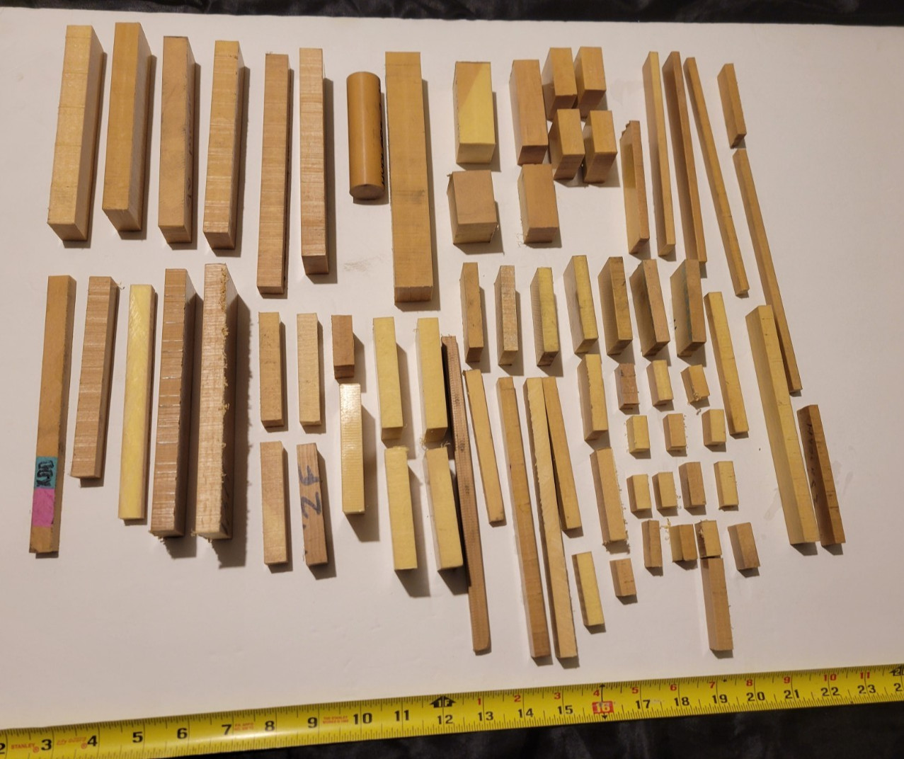 Hydlar Z End Cuts Various Sizes 5 1/2 Pounds of Materials in Lot