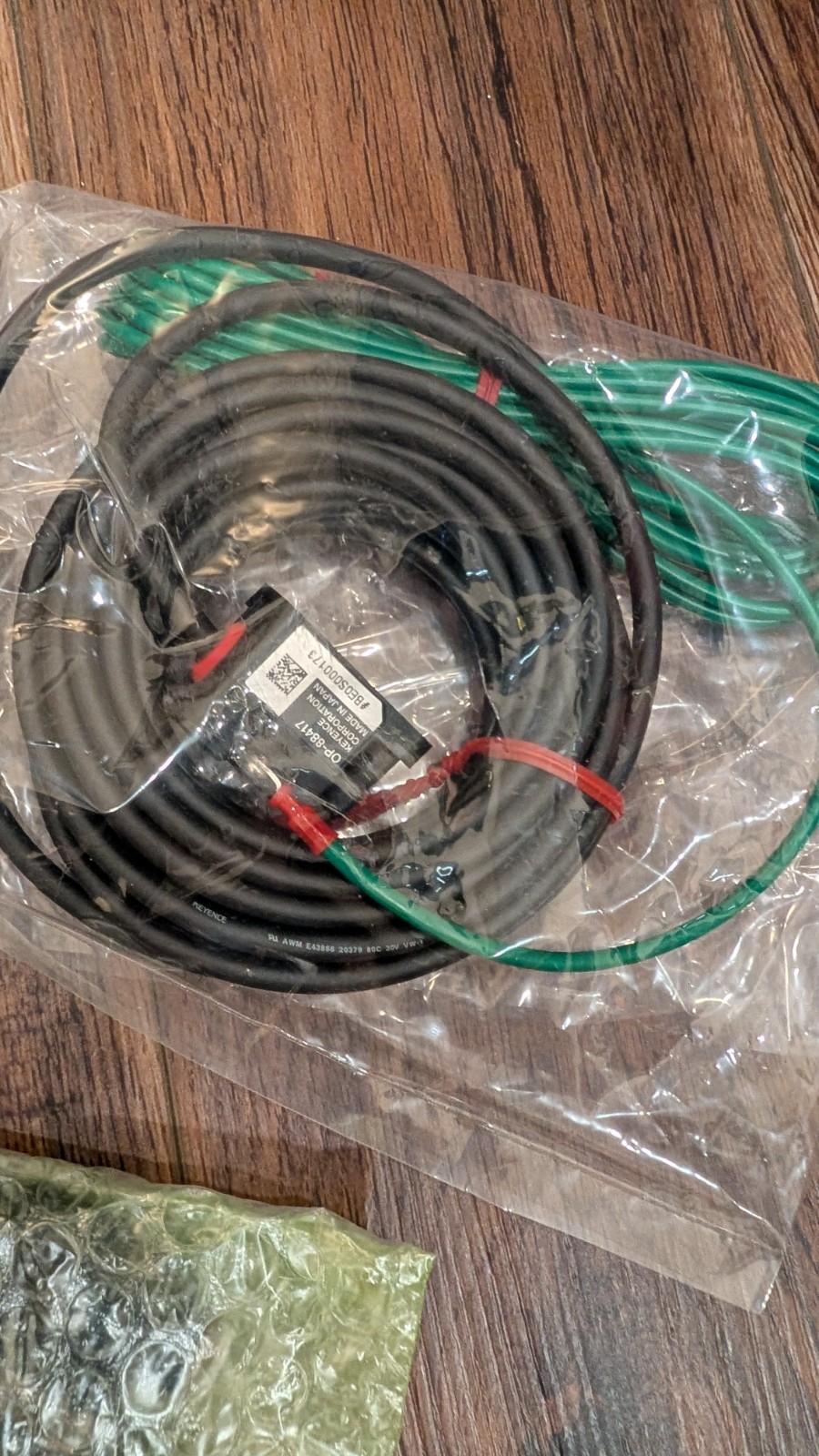 Keyence SJ-L005G electrostatic eliminator + OP-88417 AC adapter cable