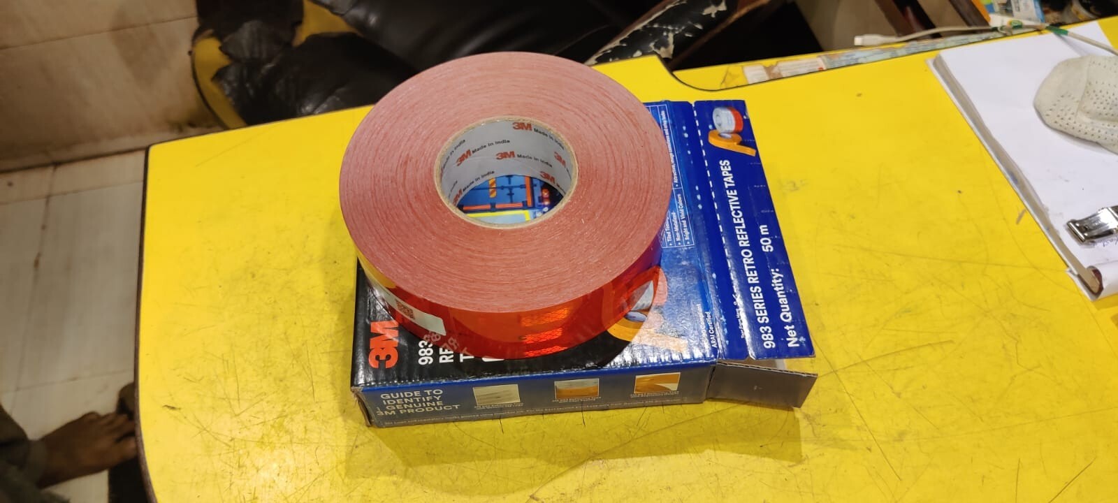 3M 983 series 2″ x 50 Yards Diamond Grade Reflective Retro Reflective Tape – red
