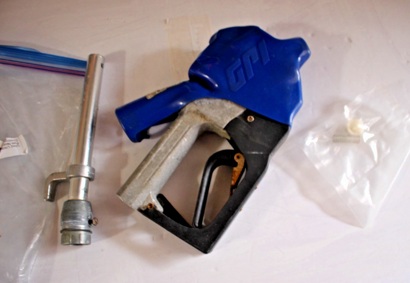 GPI FUEL NOZZLE USED BLUE