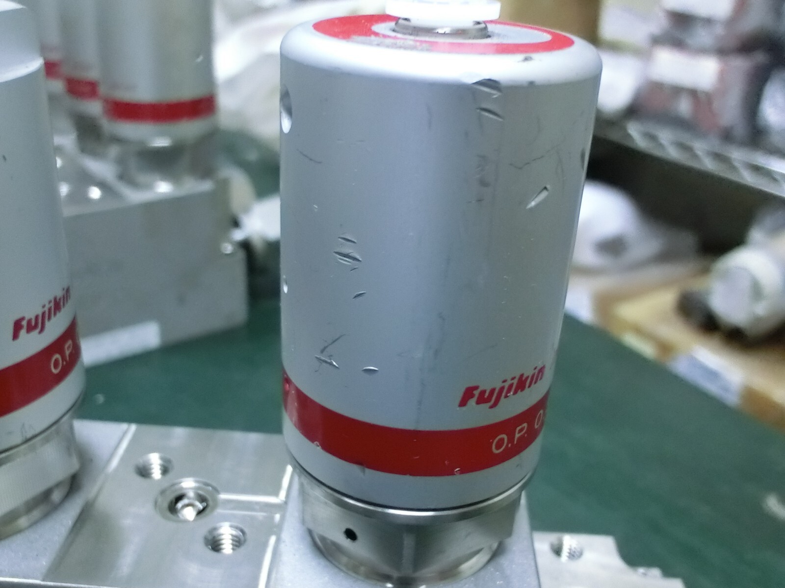 Lam 766-077821-501 Rev C Hybrid Diaphgram Valve,Fujikin 316L-P 0.5-0.6Mpa_,96670