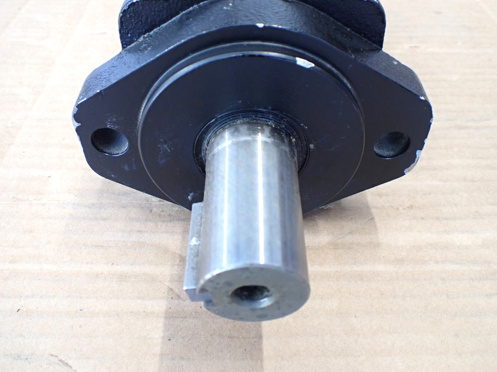 Unbranded 350400A71-G9 Hydraulic Motor – See Description
