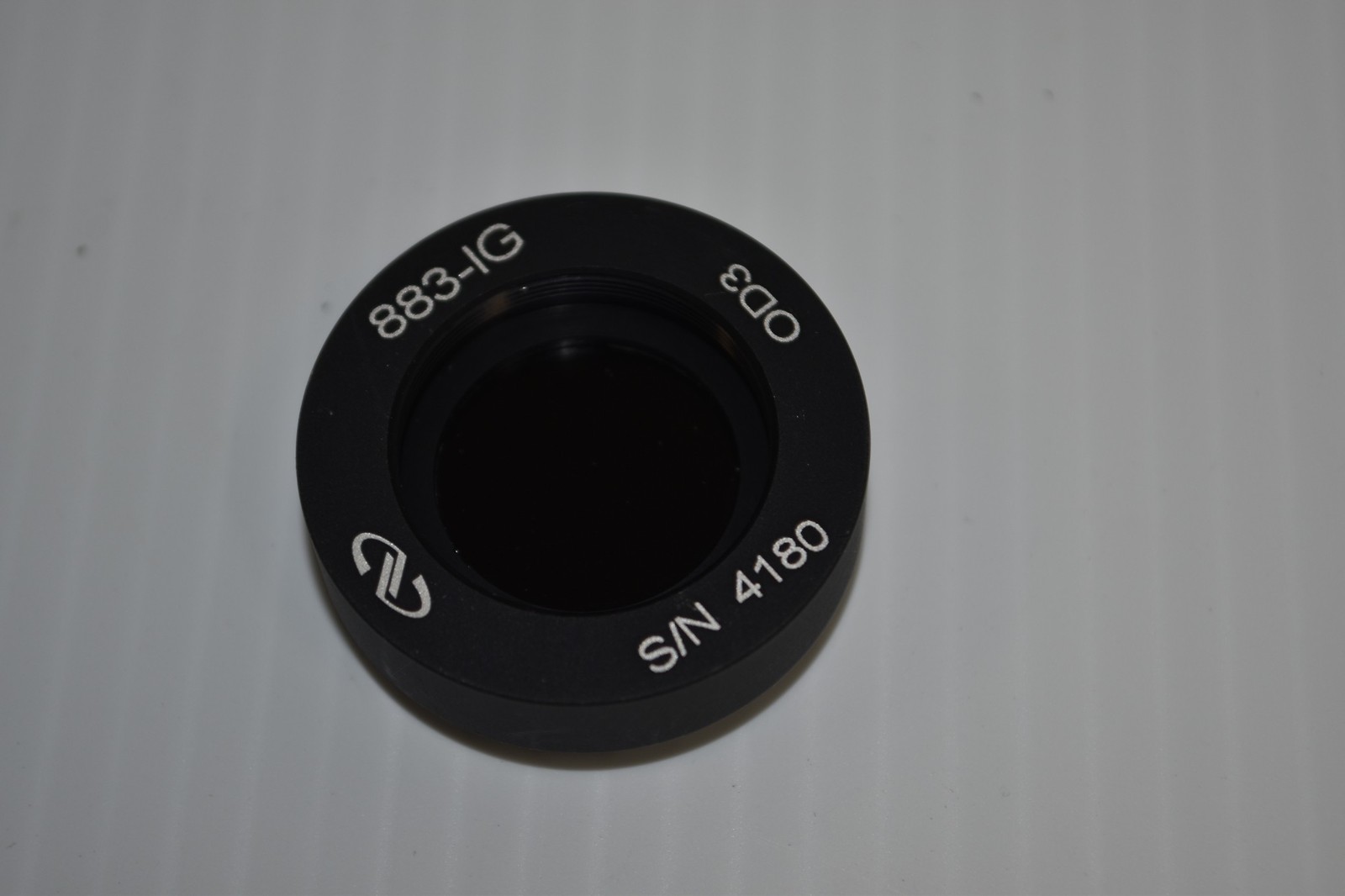 *JM* NEWPORT 883-IG OD3 OPTICAL ATTENUATOR (SML19)