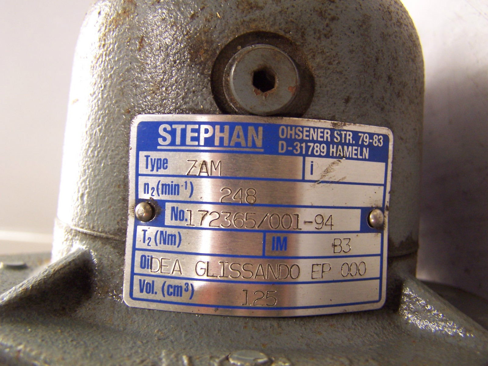 NEW STEPHAN .12 HP / .09 KW AC GEARMOTOR 220 / 380 VAC 1680 RPM 3 PHASE TYPE 7AM