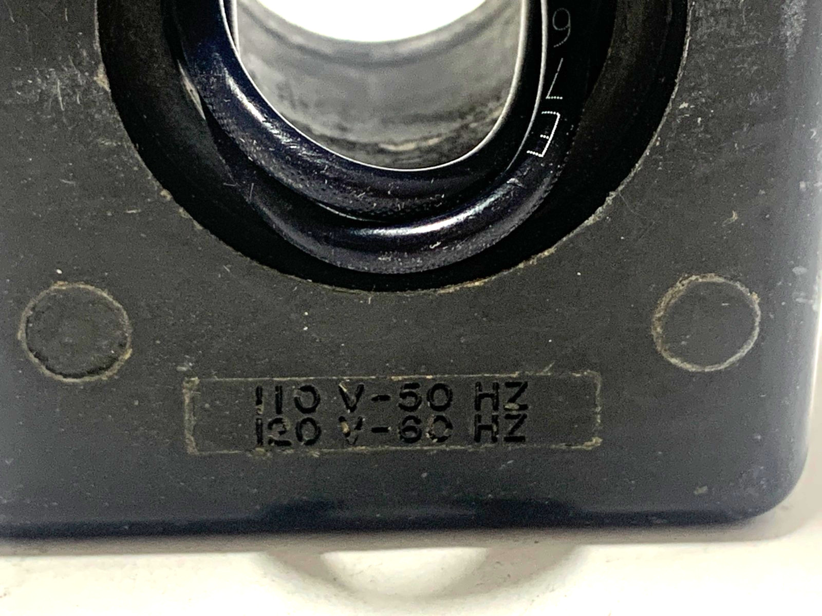 GW Lisk 110V-50Hz/120V-60Hz Coil Pat No 3633139