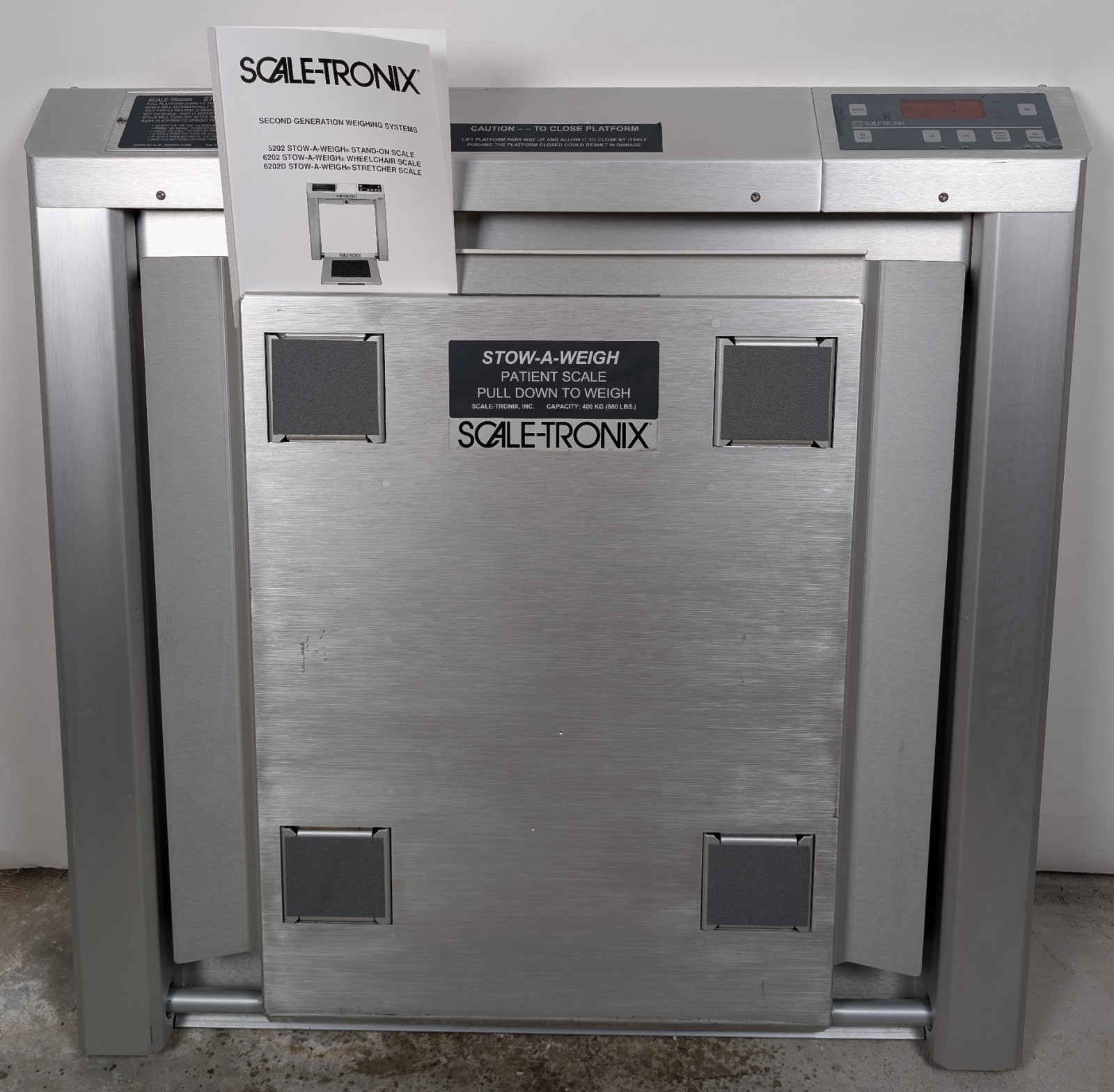 Scale-Tronix 6202 Stow-A-Weigh Wheelchair / Patient Scale – Tested
