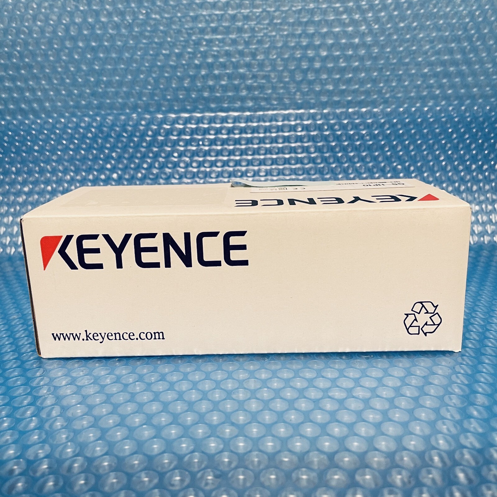 KEYENCE GS-11P10 Safety Door Sensor Non-contact Standard Type New In Box Japan