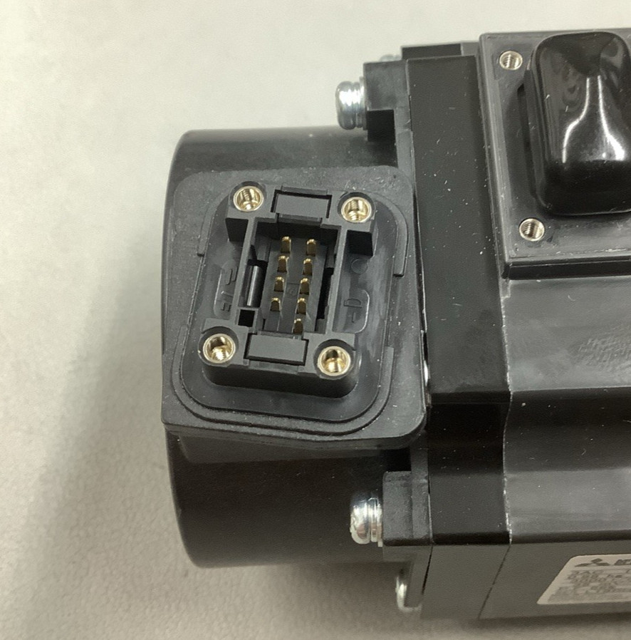 Mitsubishi HG-KN23JK AC Servomotor 200W 3000RPM 119V (B213)