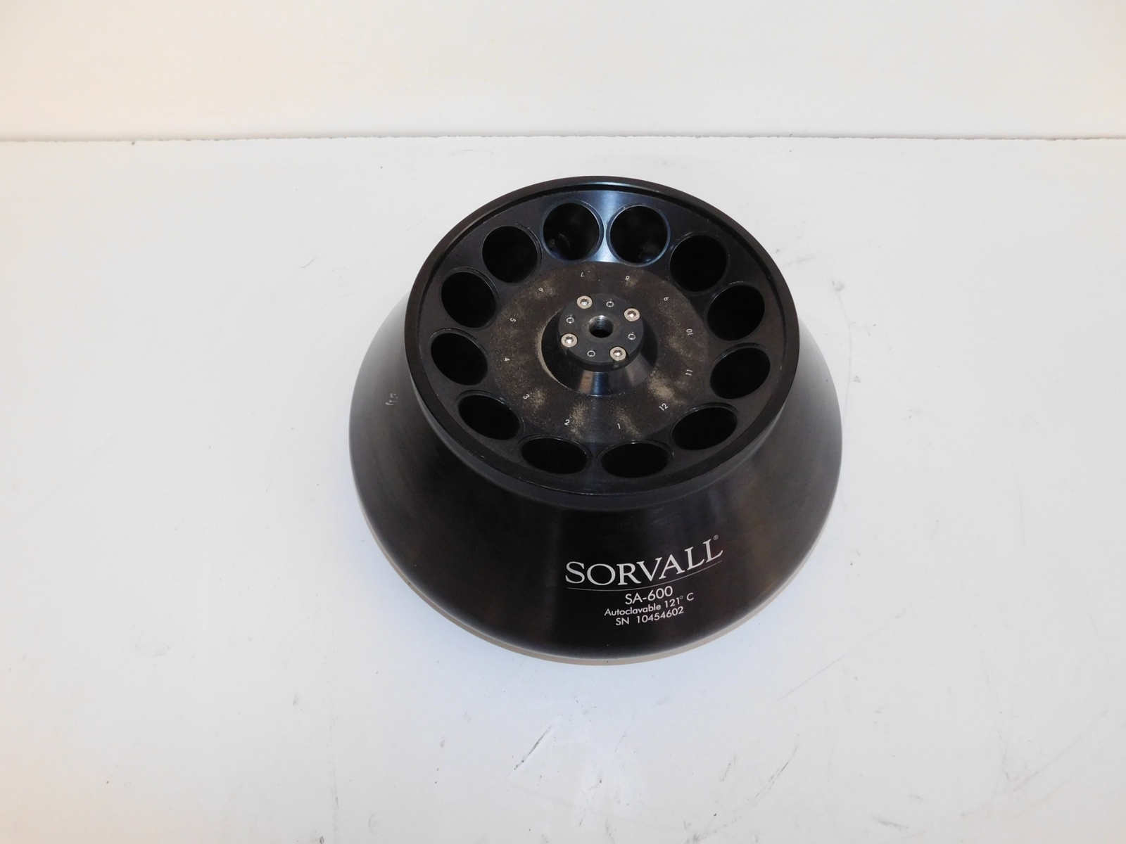 SORVALL SA-600 AUTOCLAVABLE 121 DEGREE C (MLQ160)