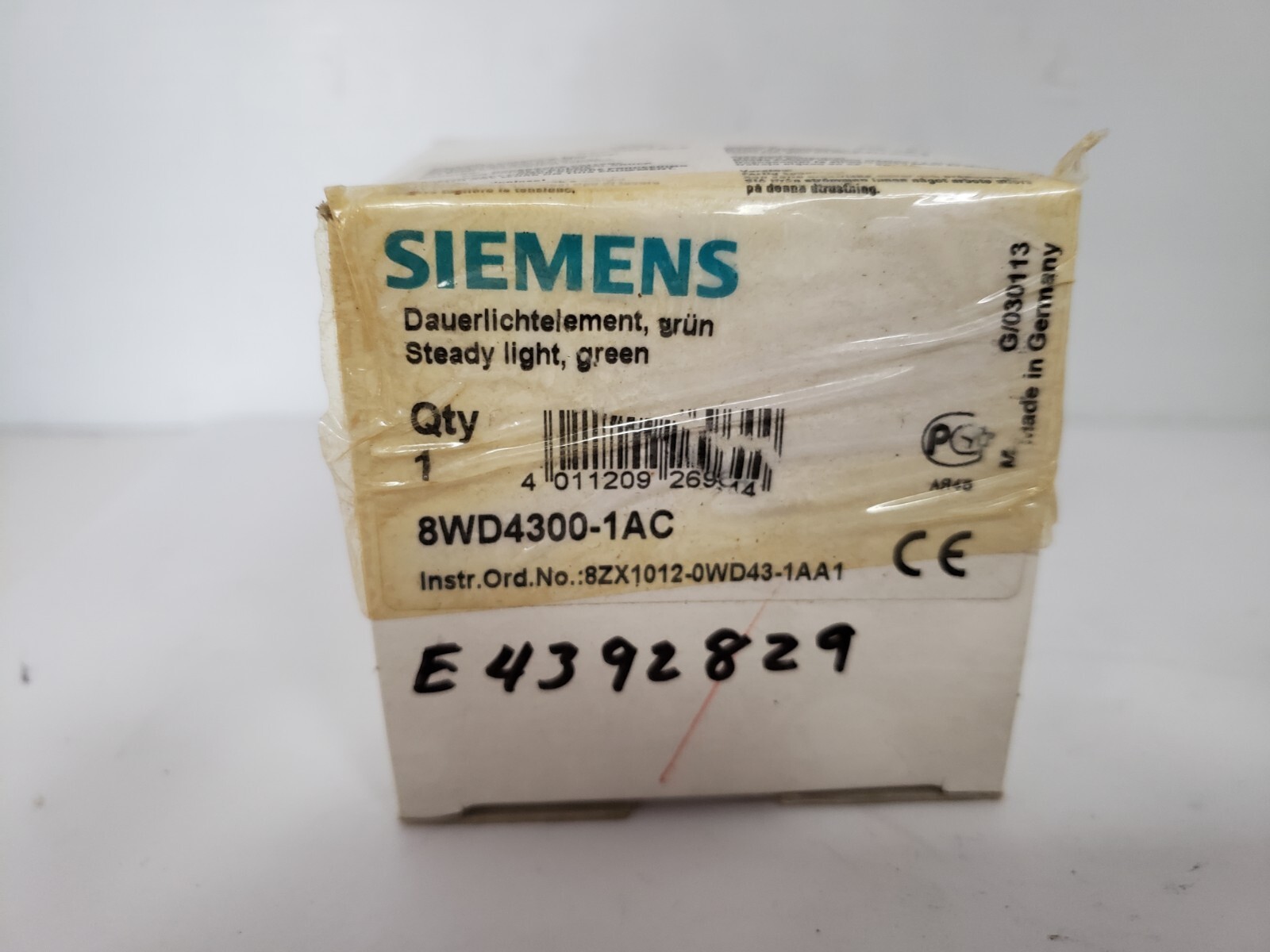 SIEMENS 8WD4300-1AC STACK LIGHT GREEN SIGNAL 230V AC 7 WATT W/O LIGHT NIB