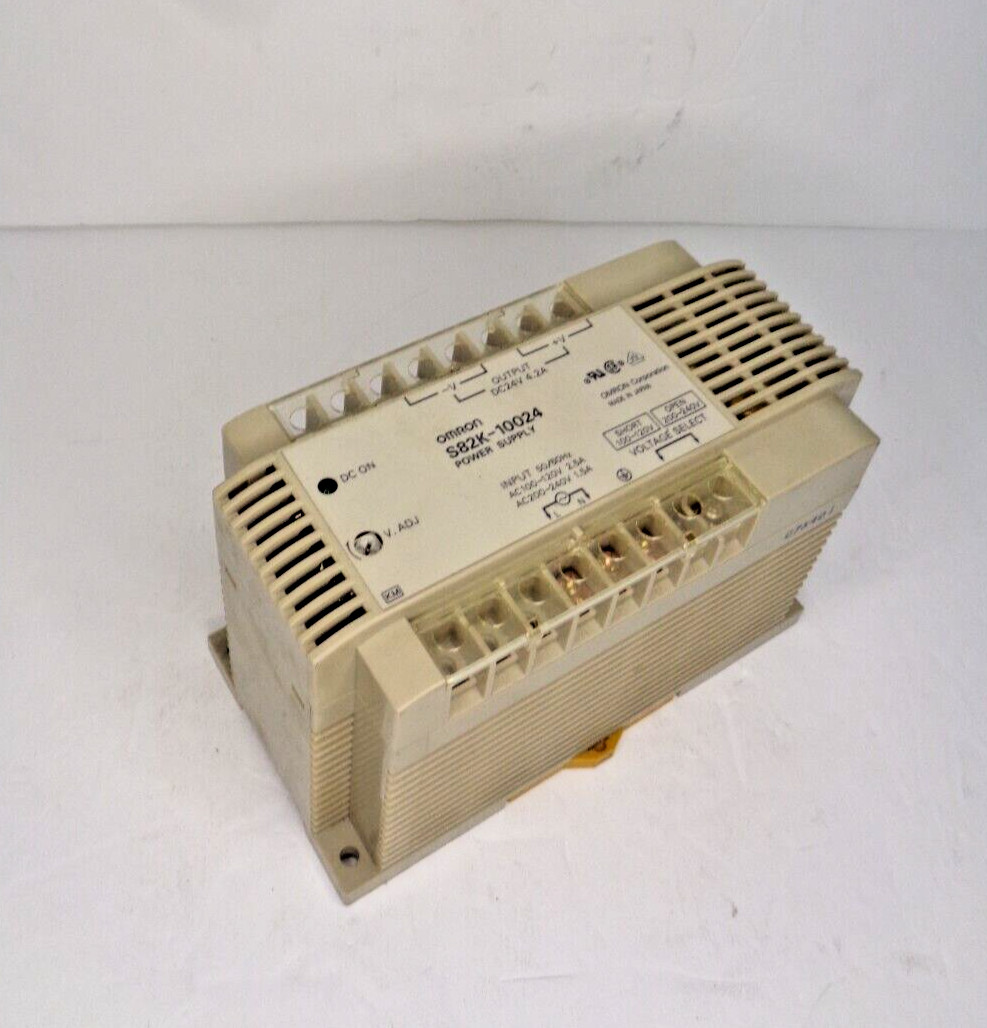 OMRON S82K-10024 24 VDC 4.2 A POWER SUPPLY