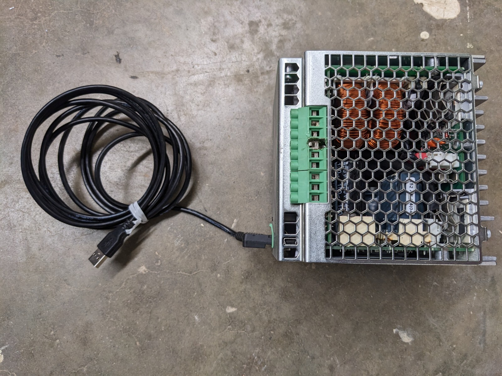 Phoenix Contact QUINT-UPS/1AC/1AC/500VA