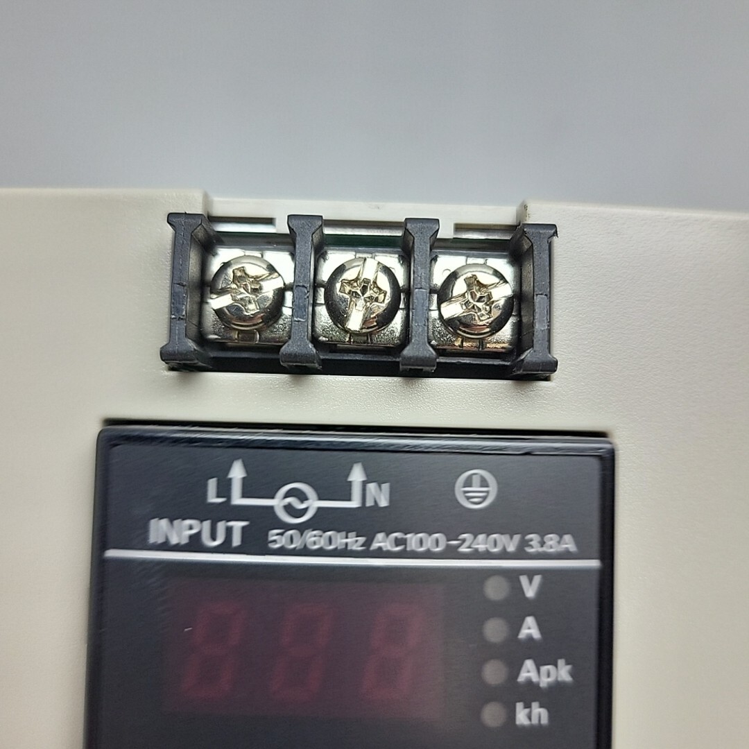 Omron S8VS-24024B Power Supply Input AC100-240V 3.8A Output 24VDC 10A *USED