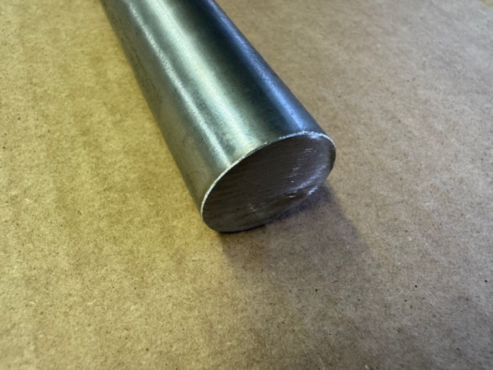1-1/2″ Diameter x 30″ Long 4140 Cold Drawn Steel Round Bar, 1.5″ Rod