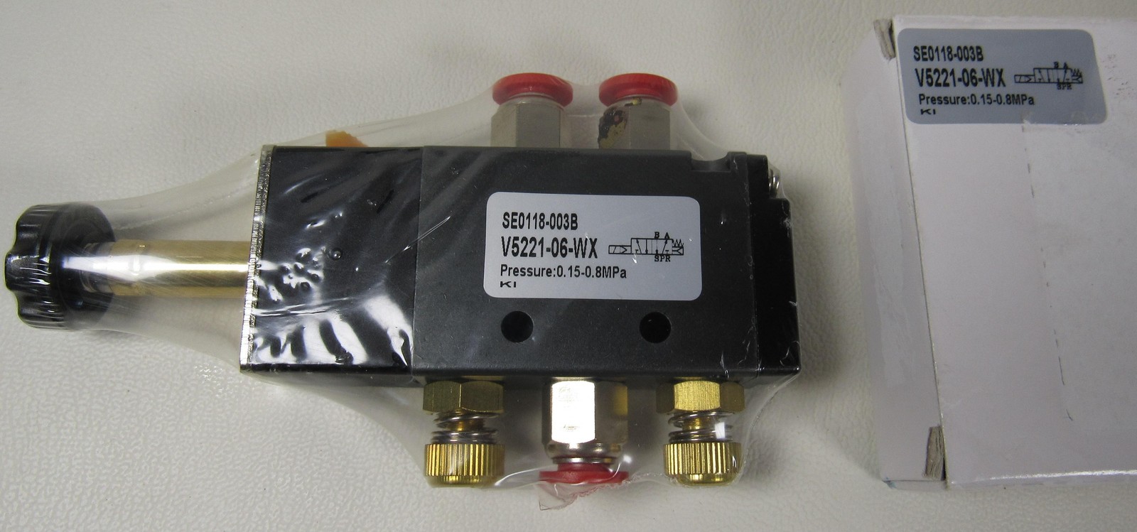 V5221-06-WX 1-Spool Pneumatic Control Valve 0.15-0.8 MPa Manifold Block Ports