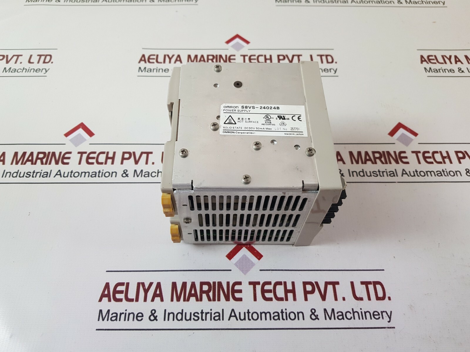 Omron s8vs-24024b power supply ac100-240v 3.8a