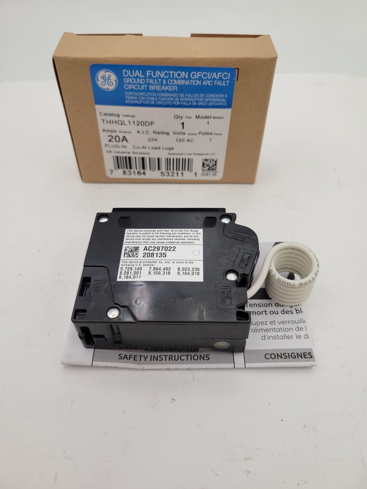 GE General Electric THHQL1120DF Plug-IN Circuit Breaker 20A 1P 120V Dual Functio