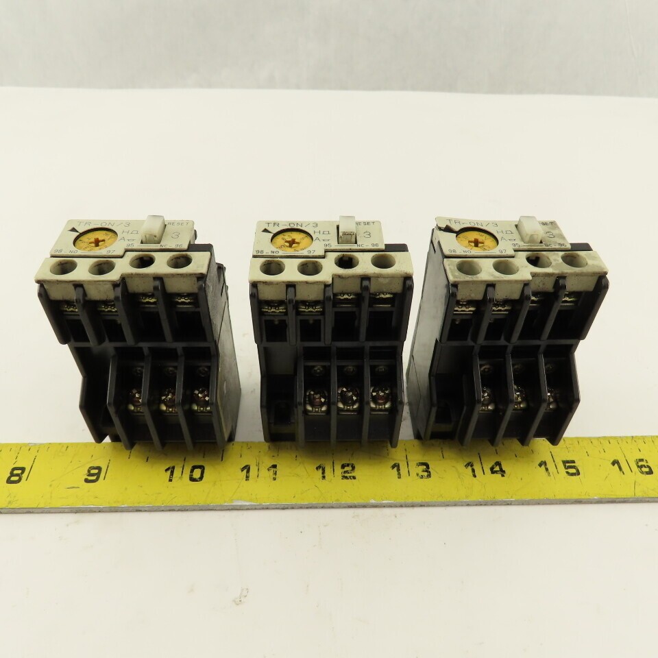 Fuji TR-0N/3 Overload Relay Mixed Trip Range 2.2-3.4A, 0.95-1.45A, 5-8A Lot Of 3