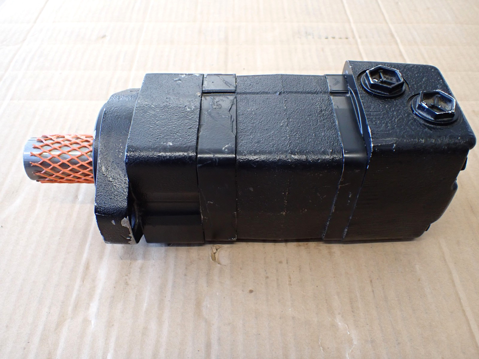 Unbranded 350400A71-G9 Hydraulic Motor – See Description