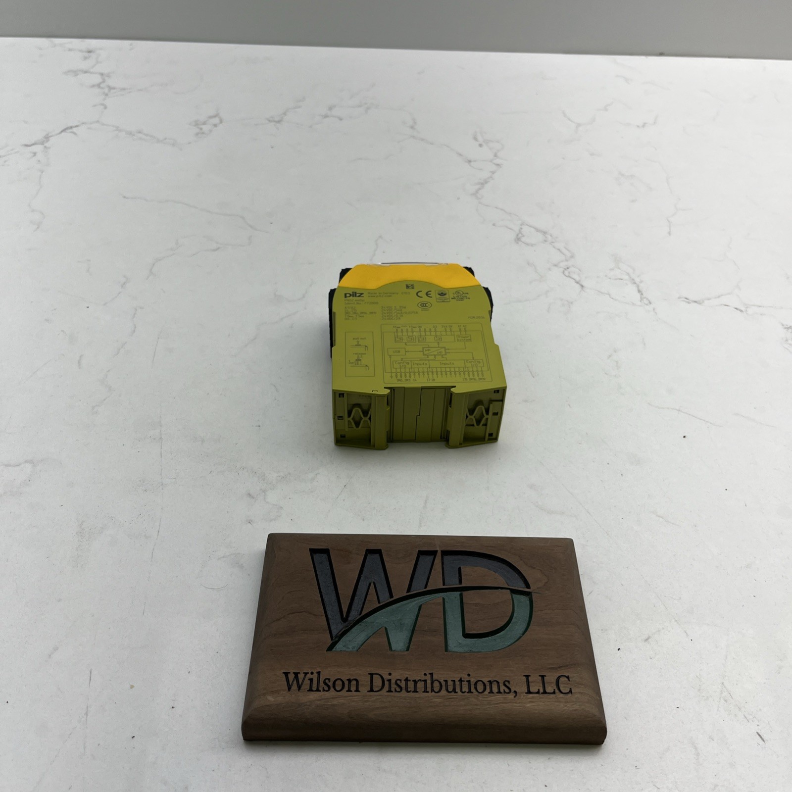 pilz PNOZ mm0p 772000 Safety Relay