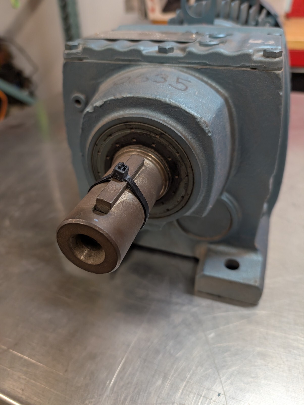 Sew-Eurodrive (DFT100L4ES1S) Gearbox 9.35 Ratio (R57DT100L4ES1S) 5HP, 1680RPM