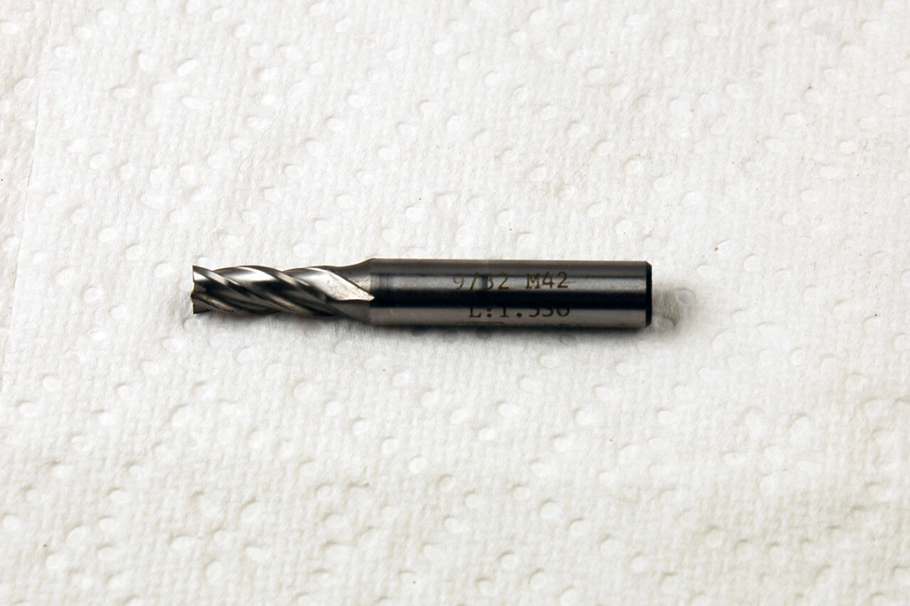 9/32″ X 3/8″ X 3/4″ X 2-1/2″ HSS 4FL CC RHS/RHC COBALT END MILL (A-1-4-7)